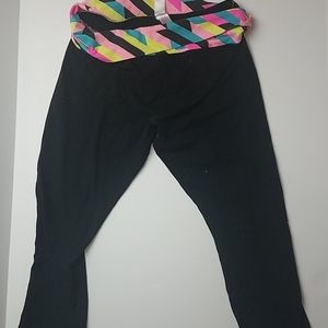 No Boundaries Pants & Jumpsuits - 10/15 black yoga work out capris No Boundaries Pants & Jumpsuits - 10/15 black yoga work out capris